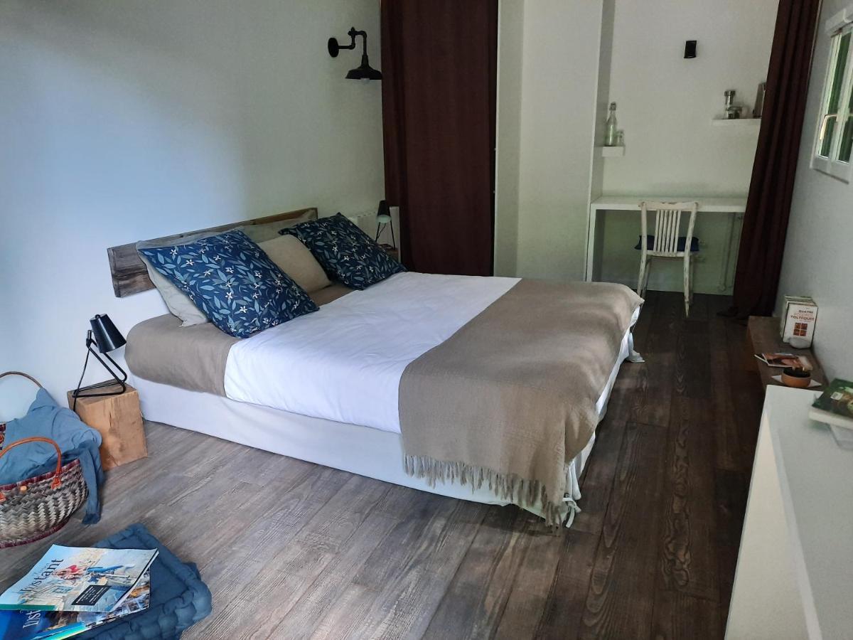 La Cabane De Troyes - Chambre D'Hotes エクステリア 写真