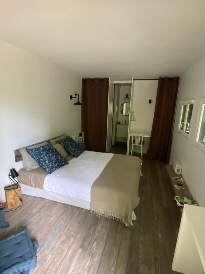 La Cabane De Troyes - Chambre D'Hotes エクステリア 写真
