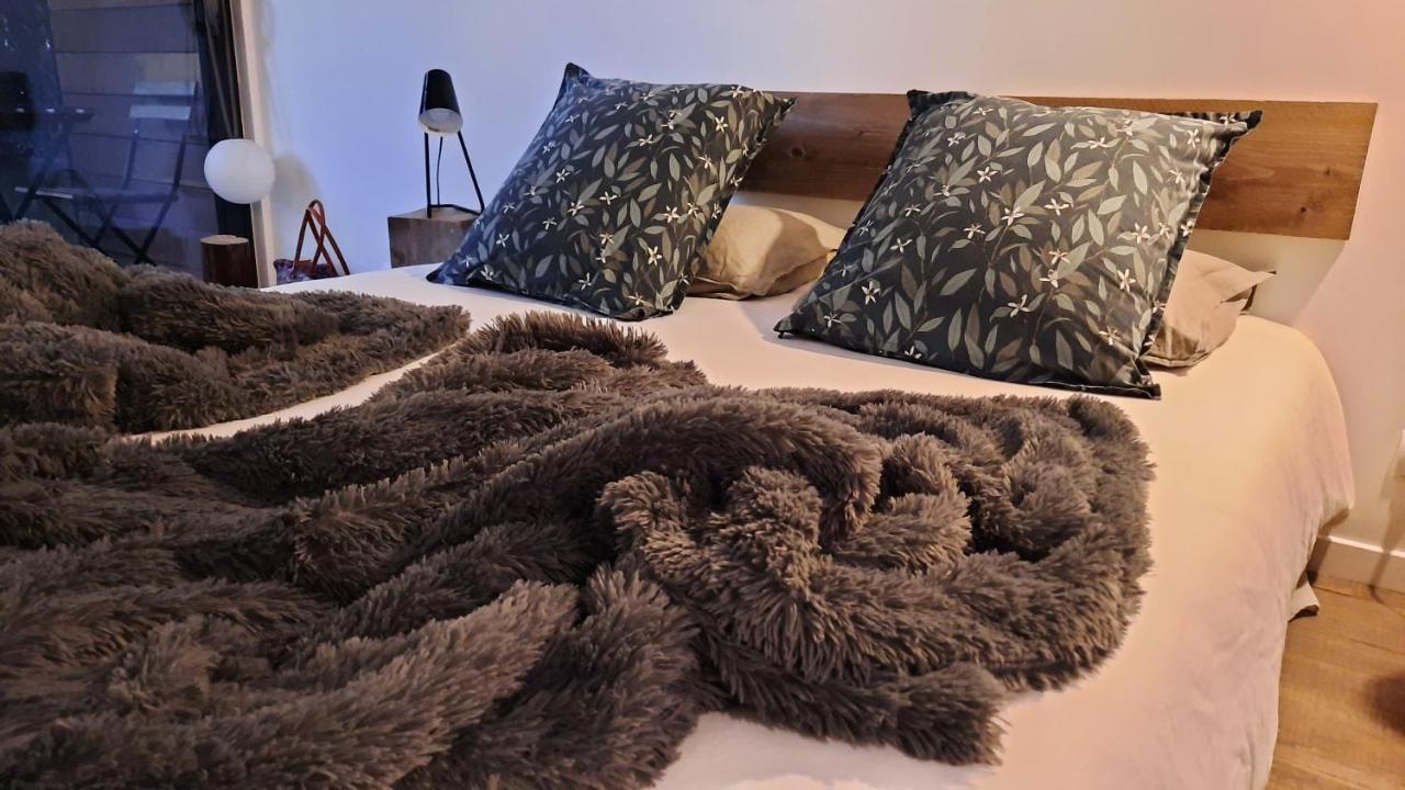 La Cabane De Troyes - Chambre D'Hotes エクステリア 写真